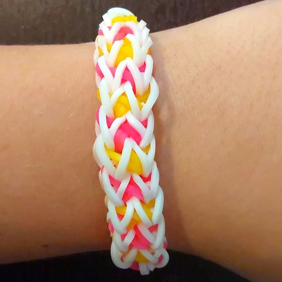 Leafing bracelet - Picture 3 of 4